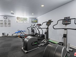 1450 S Beverly Drive 105, Los Angeles CA 90035