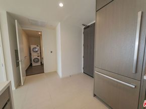 889 Francisco Street 1501, Los Angeles CA 90017