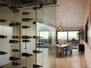 16401 Mulholland Drive, Los Angeles CA 90049