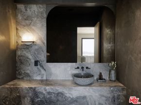 16401 Mulholland Drive, Los Angeles CA 90049