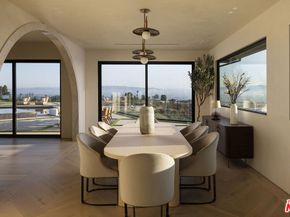 16401 Mulholland Drive, Los Angeles CA 90049