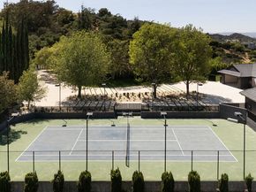 16401 Mulholland Drive, Los Angeles CA 90049