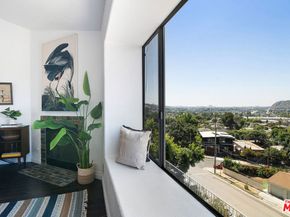 1715 Kemper Street, Los Angeles CA 90065