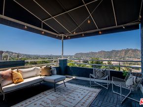 1715 Kemper Street, Los Angeles CA 90065