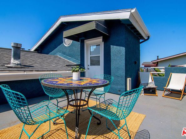 1715 Kemper Street, Los Angeles CA 90065