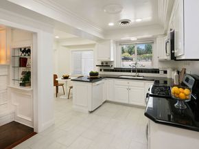 4547 Ledge Avenue, Toluca Lake CA 91602