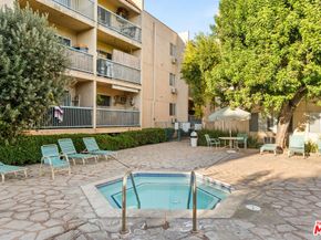 18307 Burbank Boulevard 336, Tarzana CA 91356