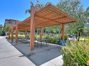 13020 Pacific 303, Playa Vista CA 90094