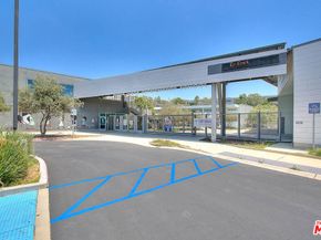 13020 Pacific 303, Playa Vista CA 90094
