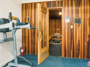 6700 Hillpark Drive 204, Los Angeles CA 90068
