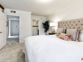 6700 Hillpark Drive 204, Los Angeles CA 90068