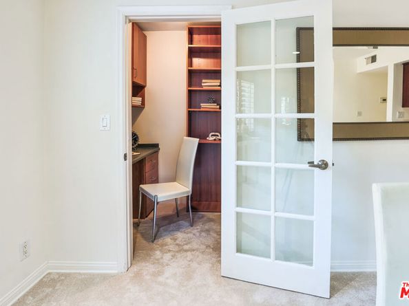 6700 Hillpark Drive 204, Los Angeles CA 90068