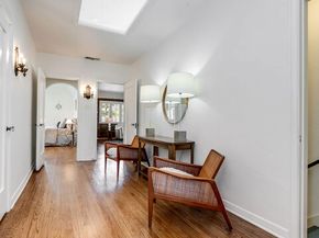 157 N Las Palmas Avenue, Los Angeles CA 90004