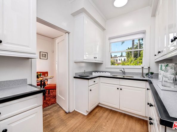 157 N Las Palmas Avenue, Los Angeles CA 90004