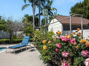 157 N Las Palmas Avenue, Los Angeles CA 90004