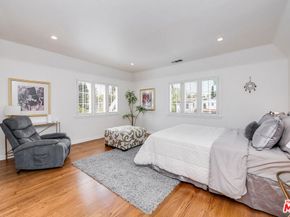 157 N Las Palmas Avenue, Los Angeles CA 90004