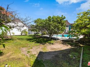 157 N Las Palmas Avenue, Los Angeles CA 90004