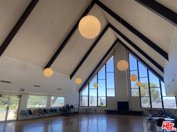 1151 Comanche, Topanga CA 90290