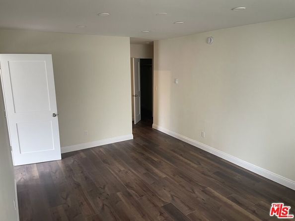 10980 Palms Boulevard 1, Los Angeles CA 90034