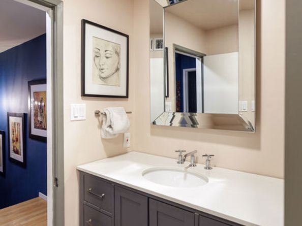 4425 Whitsett Avenue 210, Studio City CA 91604