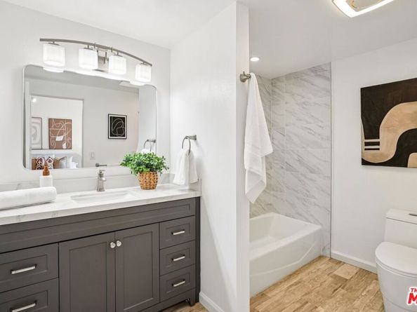 4310 Glencoe Avenue 4, Marina Del Rey CA 90292