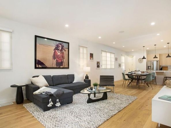 337 N Spaulding Avenue, Los Angeles CA 90036