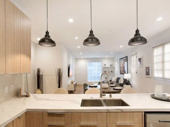 337 N Spaulding Avenue, Los Angeles CA 90036