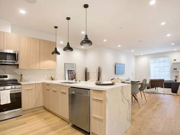 337 N Spaulding Avenue, Los Angeles CA 90036