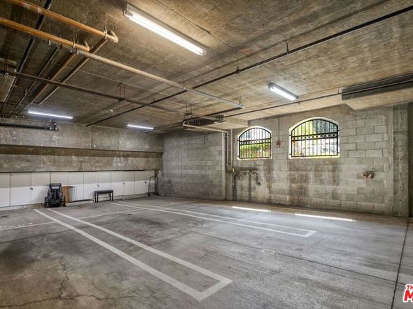 4400 Cartwright Avenue 102, North Hollywood CA 91602