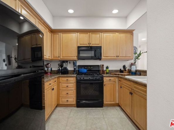 4400 Cartwright Avenue 102, North Hollywood CA 91602