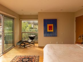 2158 Sunset Plaza Drive, Los Angeles CA 90069