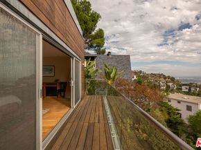 2158 Sunset Plaza Drive, Los Angeles CA 90069