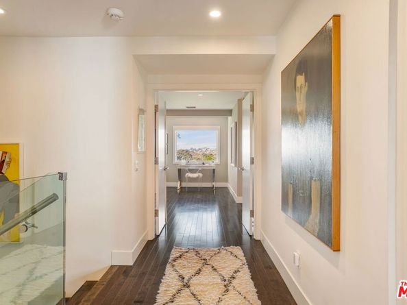 2661 Angelo Drive, Los Angeles CA 90077