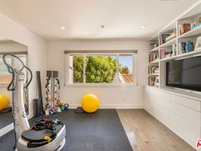 2661 Angelo Drive, Los Angeles CA 90077