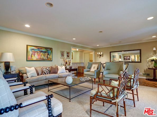 322 N June Street, Los Angeles CA 90004