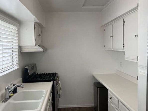 1526 Penmar Avenue, Venice CA 90291