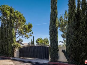 991 Bel Air Road, Los Angeles CA 90077