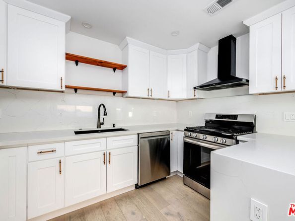 1591 Yosemite Drive, Los Angeles CA 90041