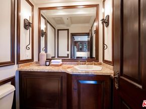 6930 Oporto Drive, Los Angeles CA 90068