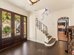 6930 Oporto Drive, Los Angeles CA 90068