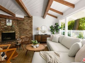 3856 Hayvenhurst Avenue, Encino CA 91436