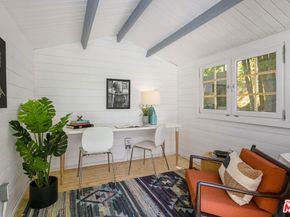 3856 Hayvenhurst Avenue, Encino CA 91436