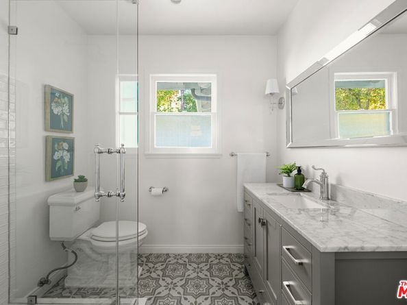 3856 Hayvenhurst Avenue, Encino CA 91436