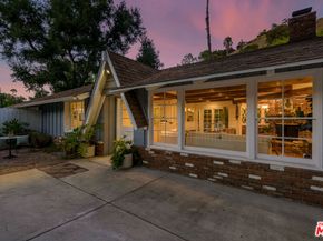 3856 Hayvenhurst Avenue, Encino CA 91436