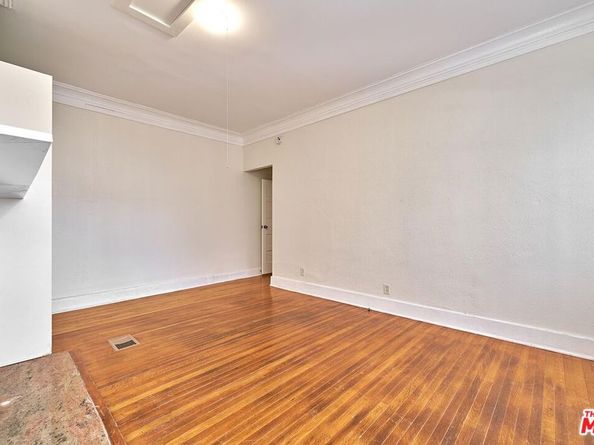 2619 Raymond Avenue, Los Angeles CA 90007