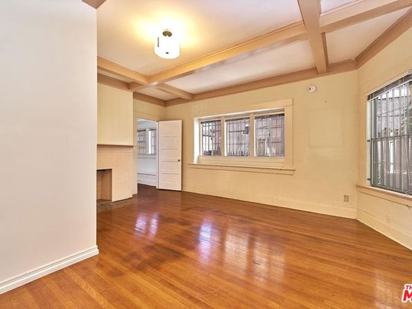 2619 Raymond Avenue, Los Angeles CA 90007