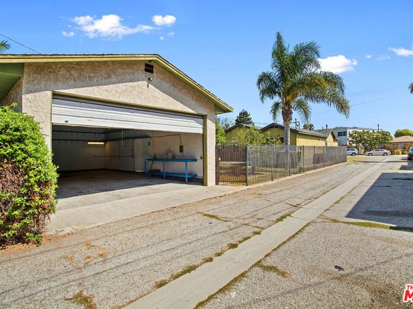 4373 Mcconnell Boulevard, Los Angeles CA 90066