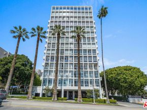 7135 Hollywood Boulevard 204, Los Angeles CA 90046