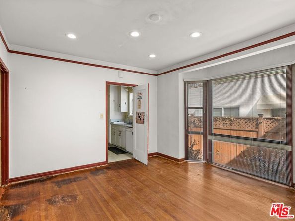 347 N Arden Boulevard, Los Angeles CA 90004