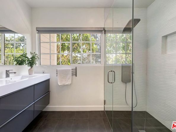 2261 Bagley Avenue, Los Angeles CA 90034